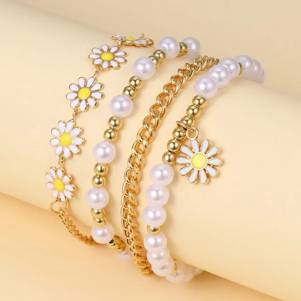 4 pcs Pearl Daisy & Star Charm Bracelet Set